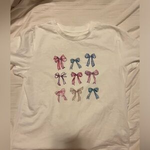 Bow baby tee never worn